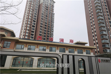 密州奥韵花园套三，全明户型，好楼层带附房